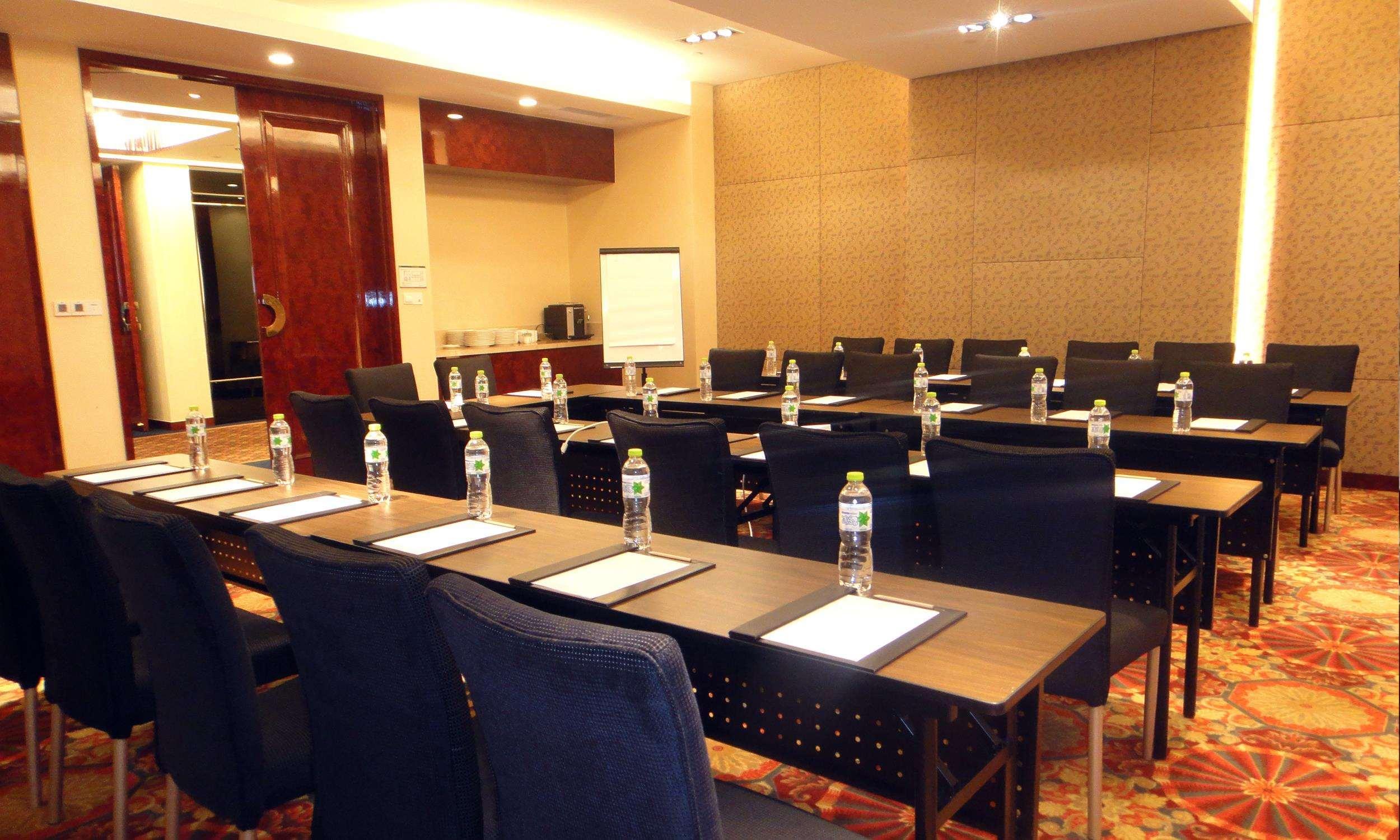 Doubletree By Hilton Wuxi Hotel Wuxi  Exterior foto